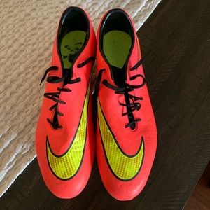 Nike Men's Hypervenom Phatal Red/Yellow